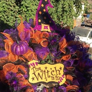 Halloween wreath with free door hook